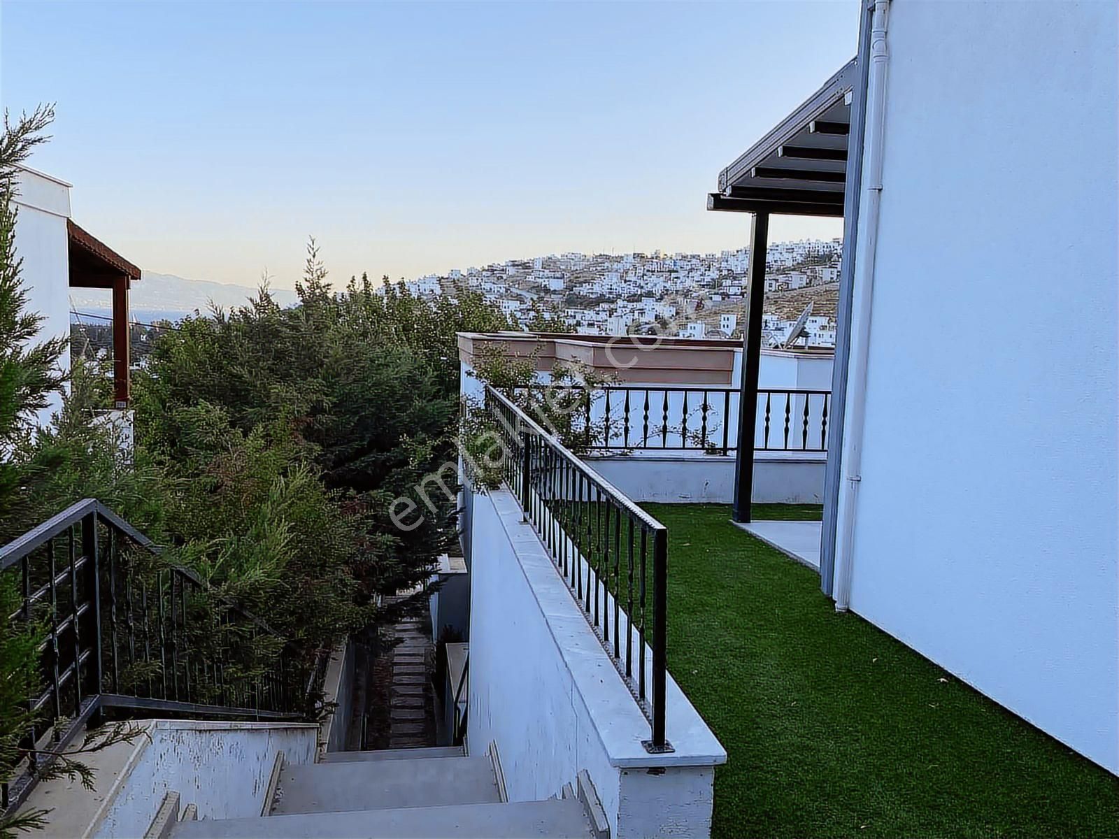 Bodrum Akyarlar Satılık Deniz Manzaralı Mustakil Dubleks - Görsel 2