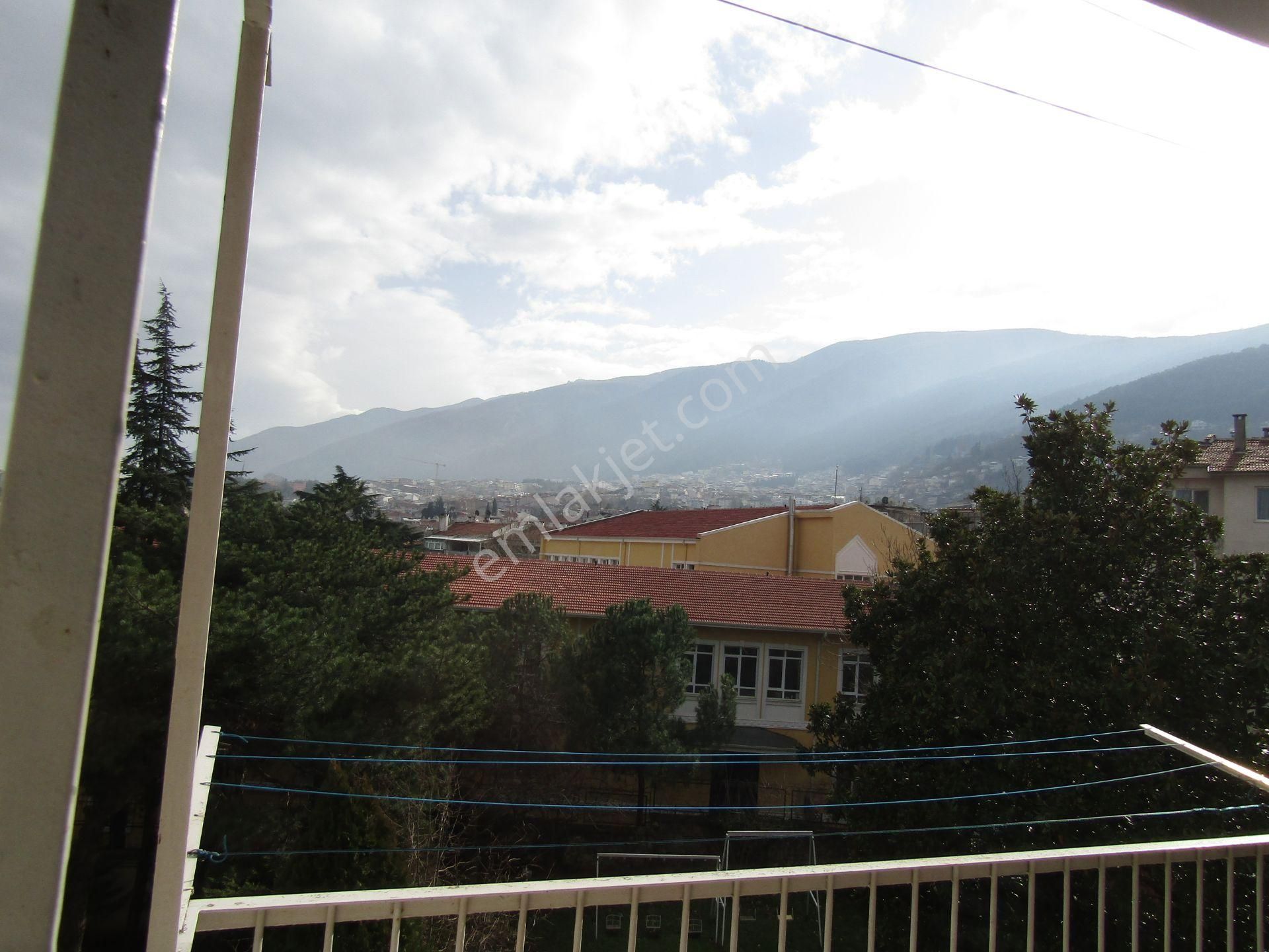 Heykel 3+1 130m2 3.arakat Manzaralı Kiralık Daire 20.000tl - Görsel 24