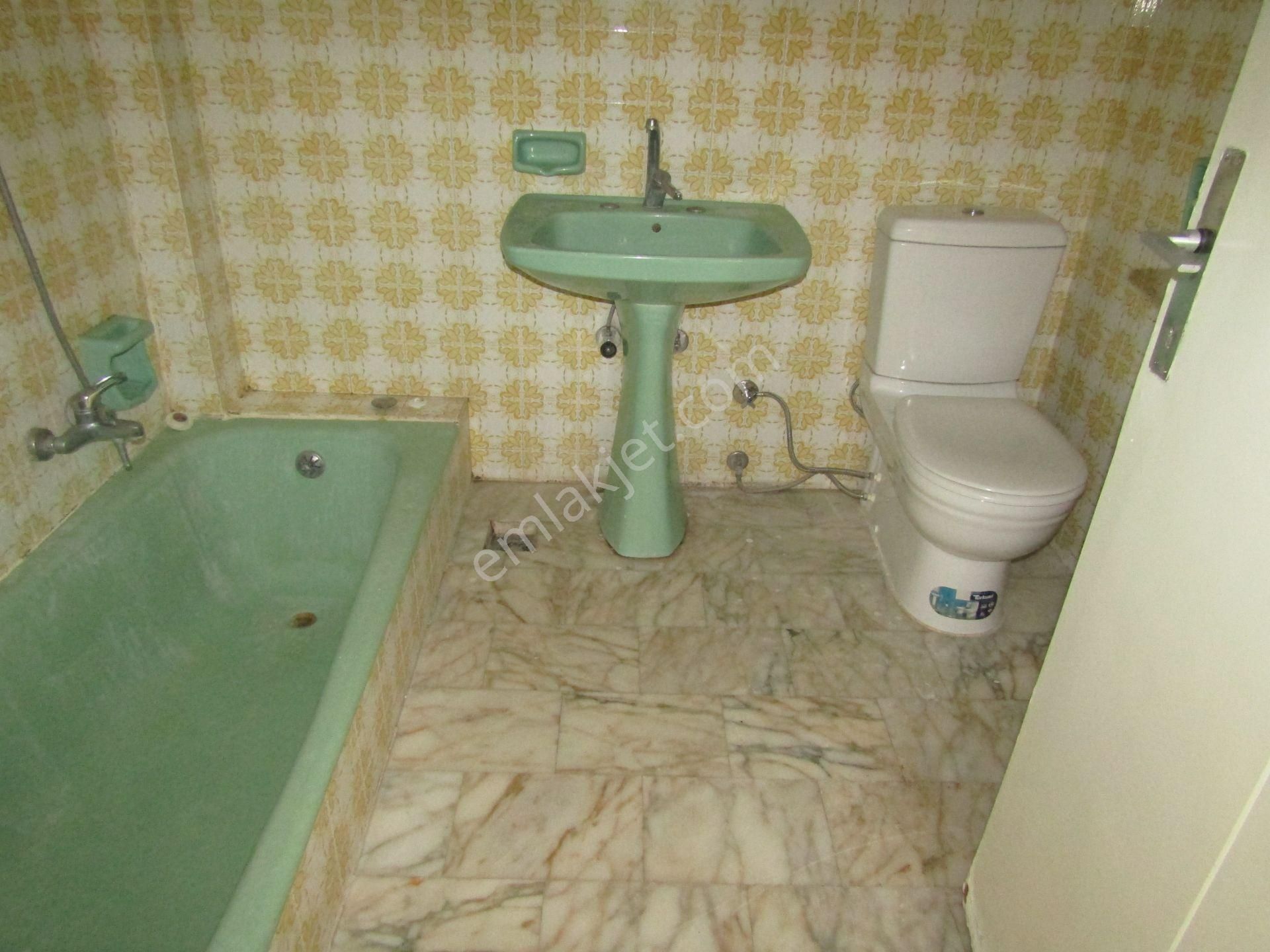 Heykel 3+1 130m2 3.arakat Manzaralı Kiralık Daire 20.000tl - Görsel 15