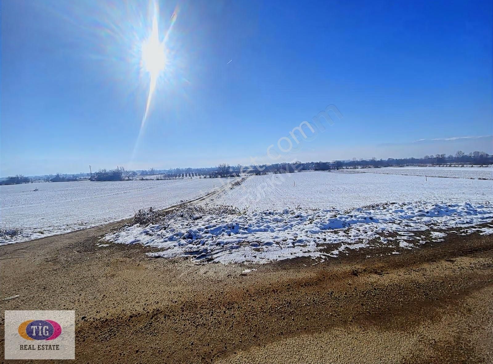 Yiğit Köyde Alsata Uygun Tarla - Görsel 11