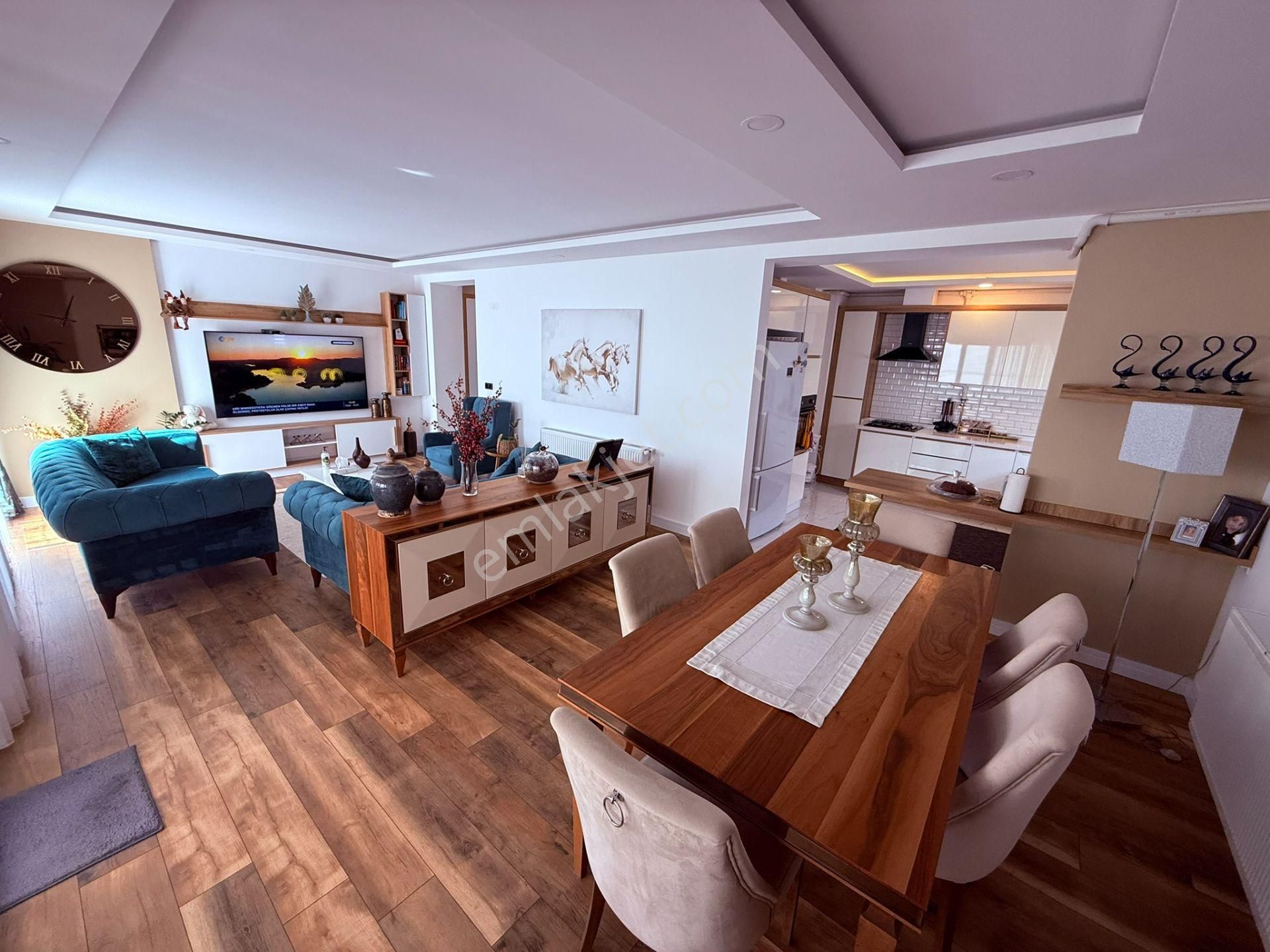 Satılık 3+1 Ebeveyn Banyolu Giyinme Odası Lüx Daire - Görsel 9