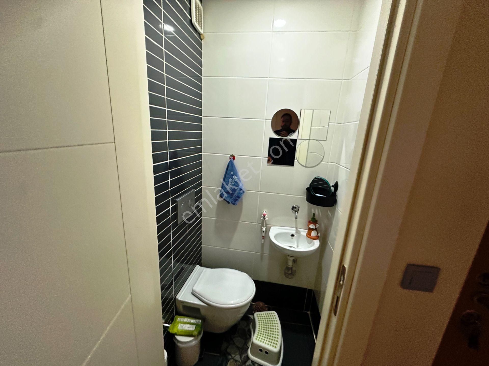 Altıntepe'de 14 Yıllık İskanlı 2.kat Kiracısız 125m2 Satılık 3+1 - Görsel 30