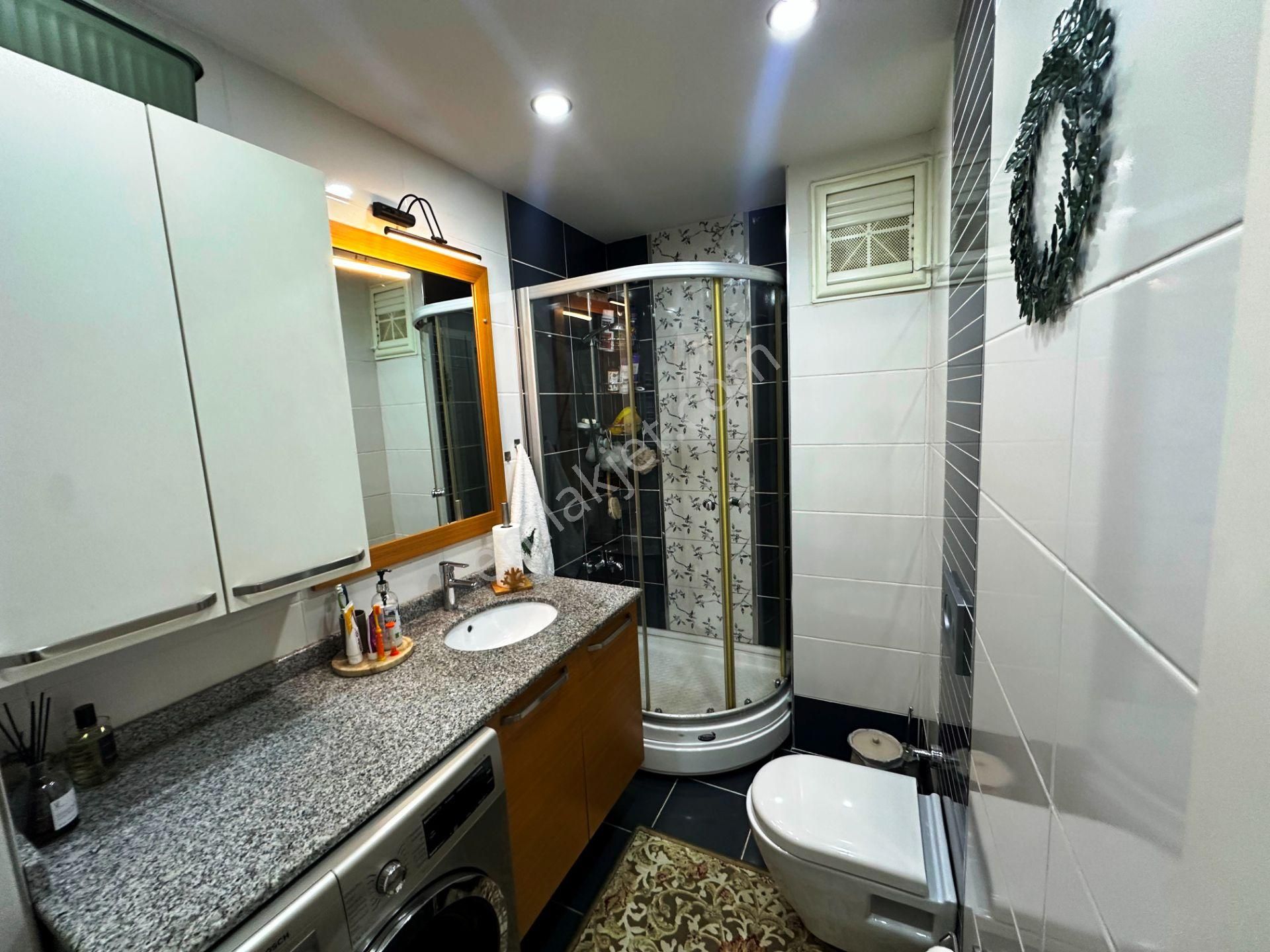 Altıntepe'de 14 Yıllık İskanlı 2.kat Kiracısız 125m2 Satılık 3+1 - Görsel 28