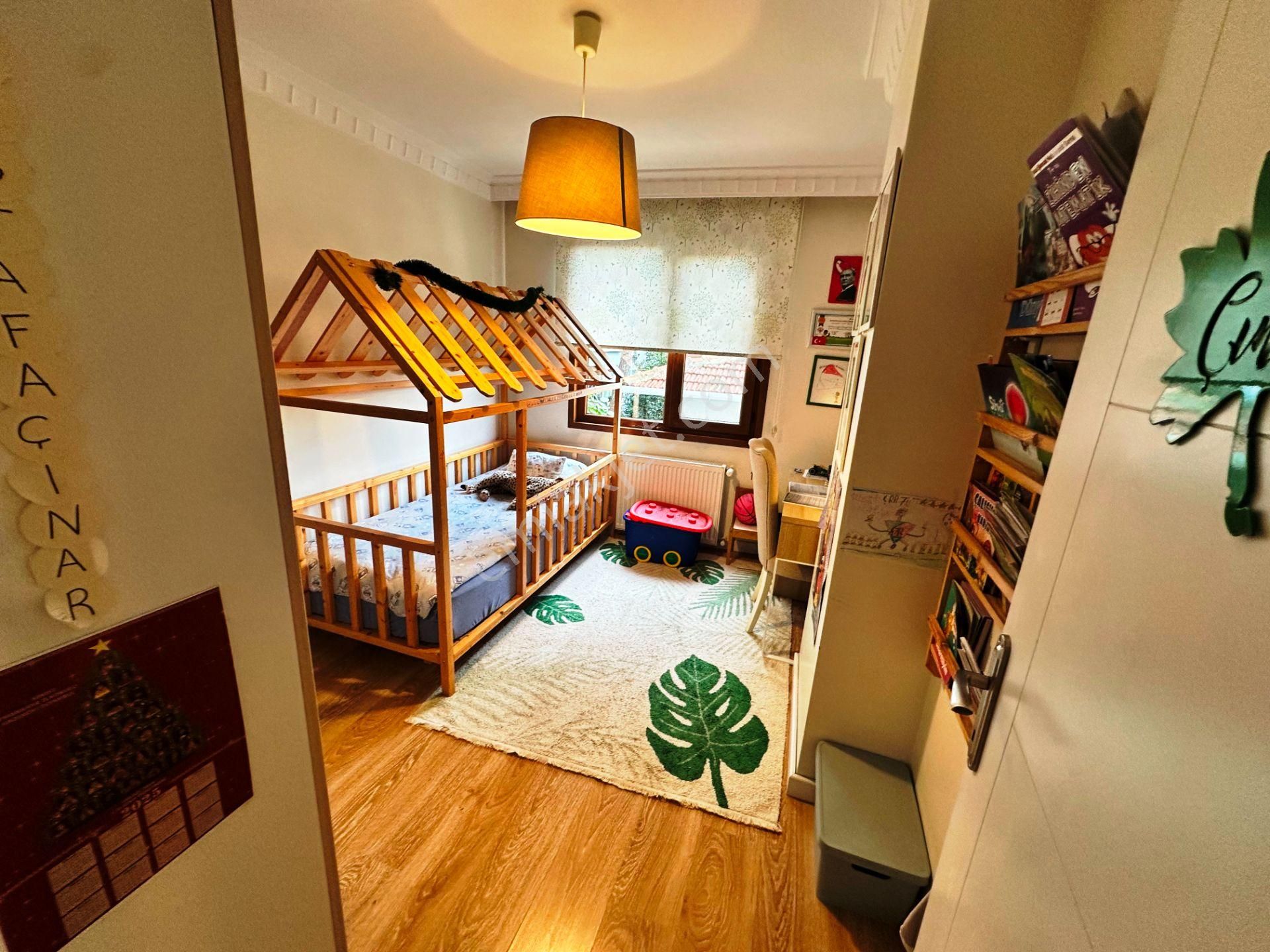 Altıntepe'de 14 Yıllık İskanlı 2.kat Kiracısız 125m2 Satılık 3+1 - Görsel 13