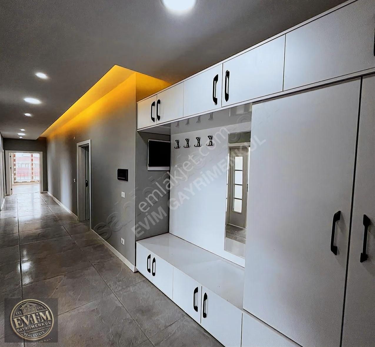 Evim'den Tepede Site İçi Muhteşem Teraslı 260m2 3+1 Arakat Daire - Görsel 16