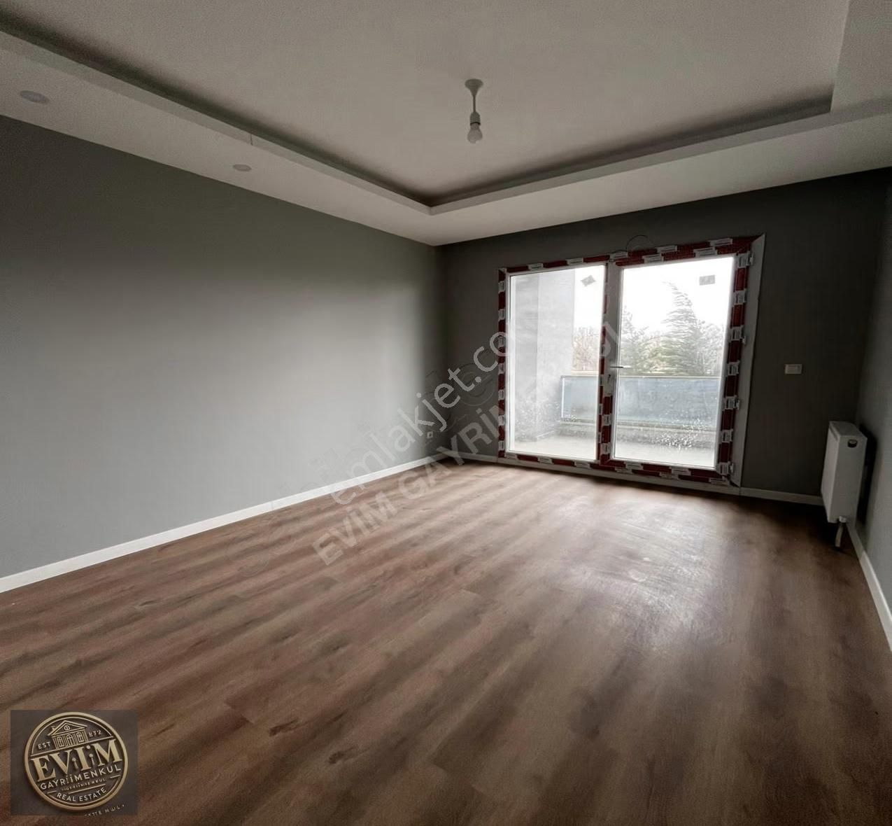 Evim'den Tepe'nin İncisinde Sitede Havuz Cephe Satılık 3+1 Daire - Görsel 23