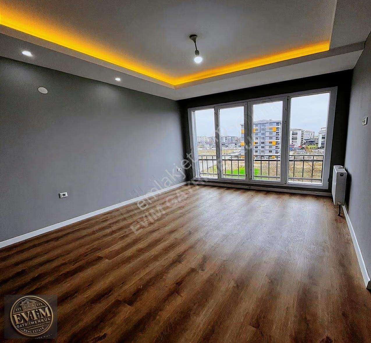 Evim'den Tepe'nin İncisinde Sitede Havuz Cephe Satılık 3+1 Daire - Görsel 28