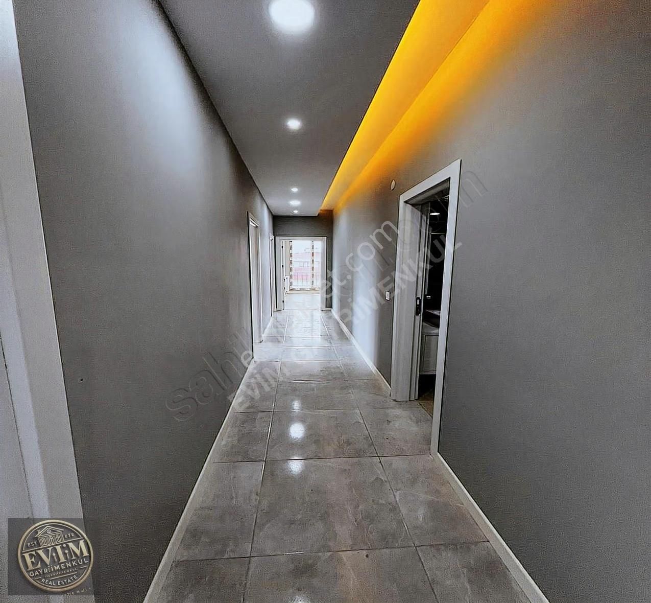 Evim'den Tepe'nin İncisinde Sitede Havuz Cephe Satılık 3+1 Daire - Görsel 10