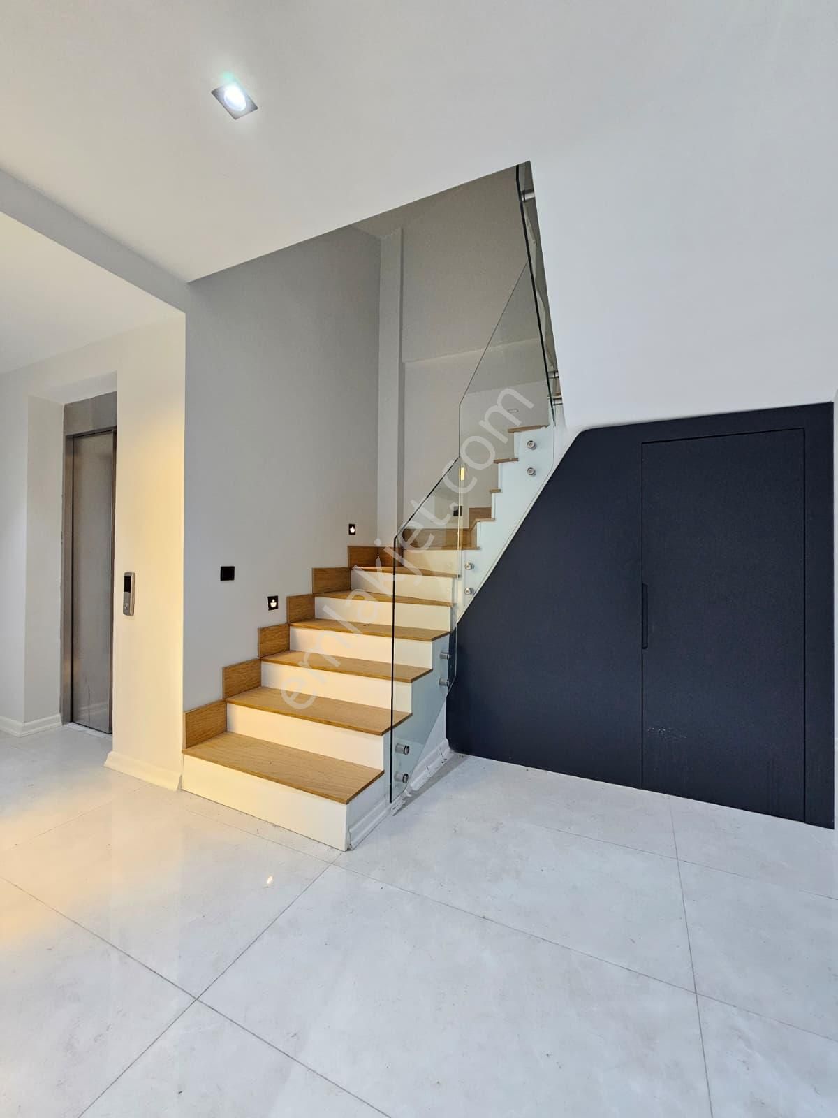 Denizli Şirinköy De Havuzlu Asansörlü Hamam Ve Saunalı Ultra Lüks Konsept Villa - Görsel 8