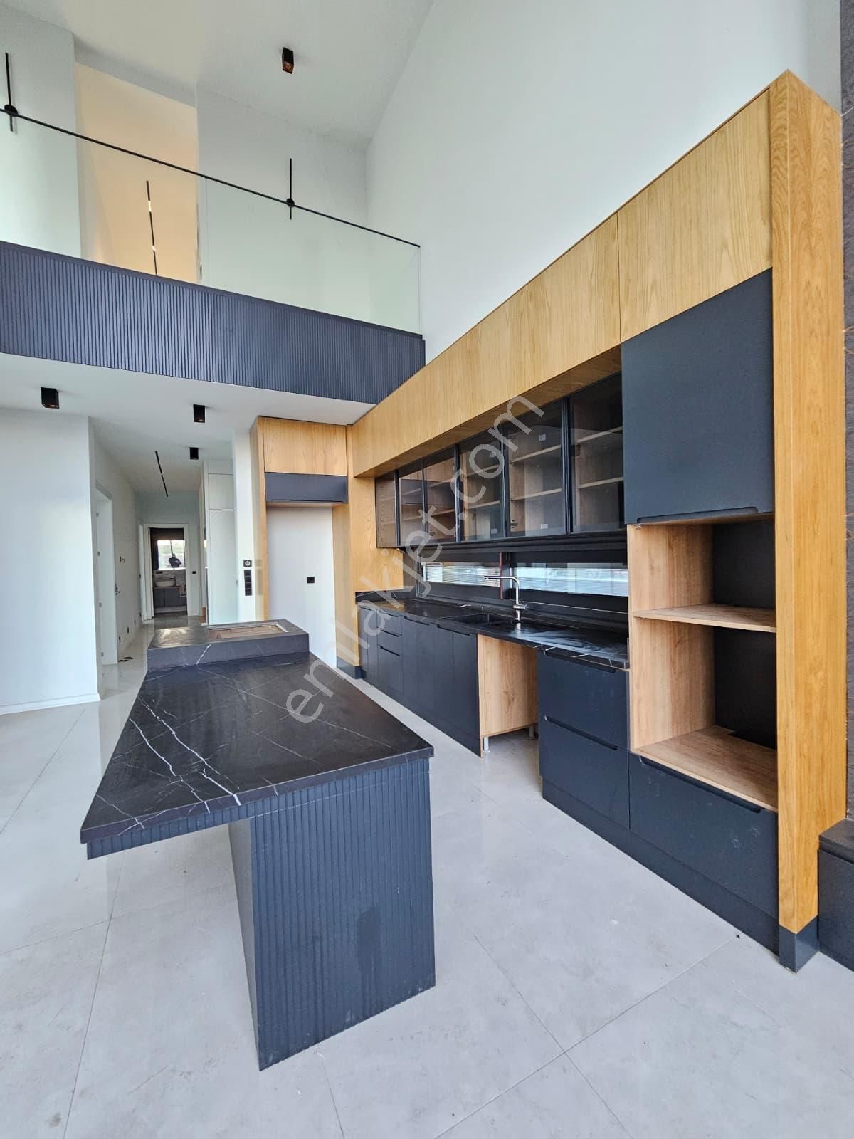 Denizli Şirinköy De Havuzlu Asansörlü Hamam Ve Saunalı Ultra Lüks Konsept Villa - Görsel 15