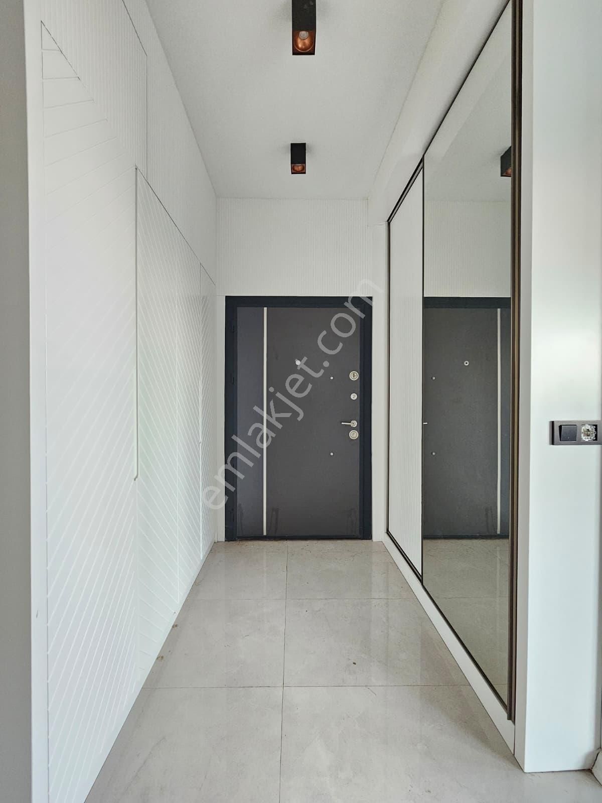 Denizli Şirinköy De Havuzlu Asansörlü Hamam Ve Saunalı Ultra Lüks Konsept Villa - Görsel 21