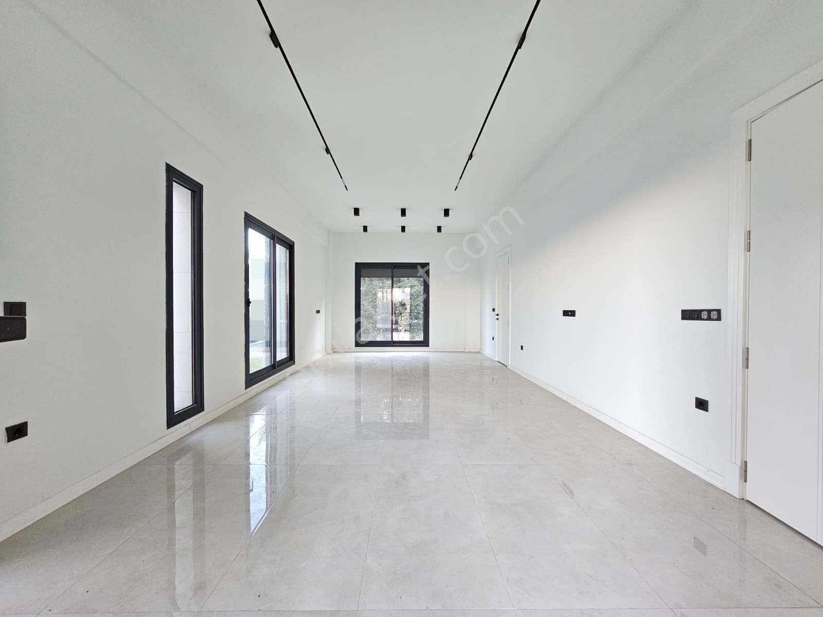 Denizli Şirinköy De Havuzlu Asansörlü Hamam Ve Saunalı Ultra Lüks Konsept Villa - Görsel 20