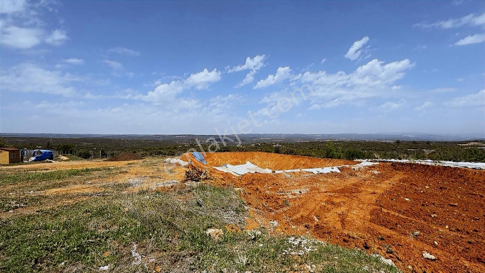 Erdemli Esenpınar' Da 1047 M²tarla Yola Cepheli Yatırımlık - Görsel 3