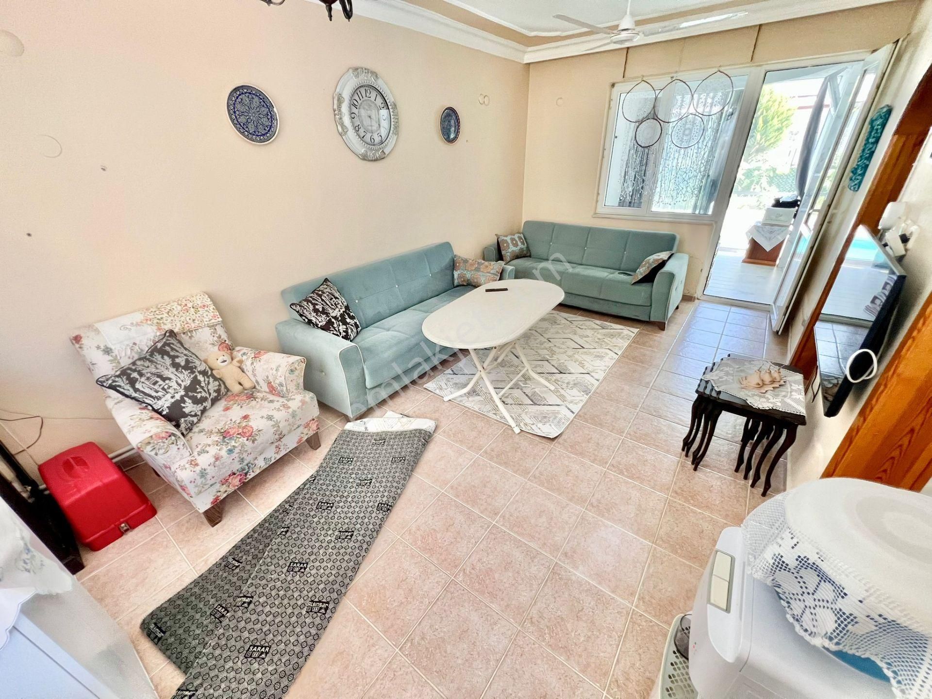 ꧁akçay Ay Emlak'tan꧂burhaniye'de Kendine Ait Havuzlu Geniş Bahçeli Satılık 3+1 Müstakil Villa - Görsel 8