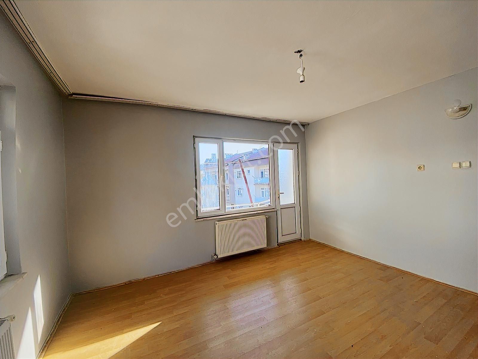 Altınbaş Emlaktan Burhaniye Mah'de Kiralık 2+1 Daire - Görsel 5