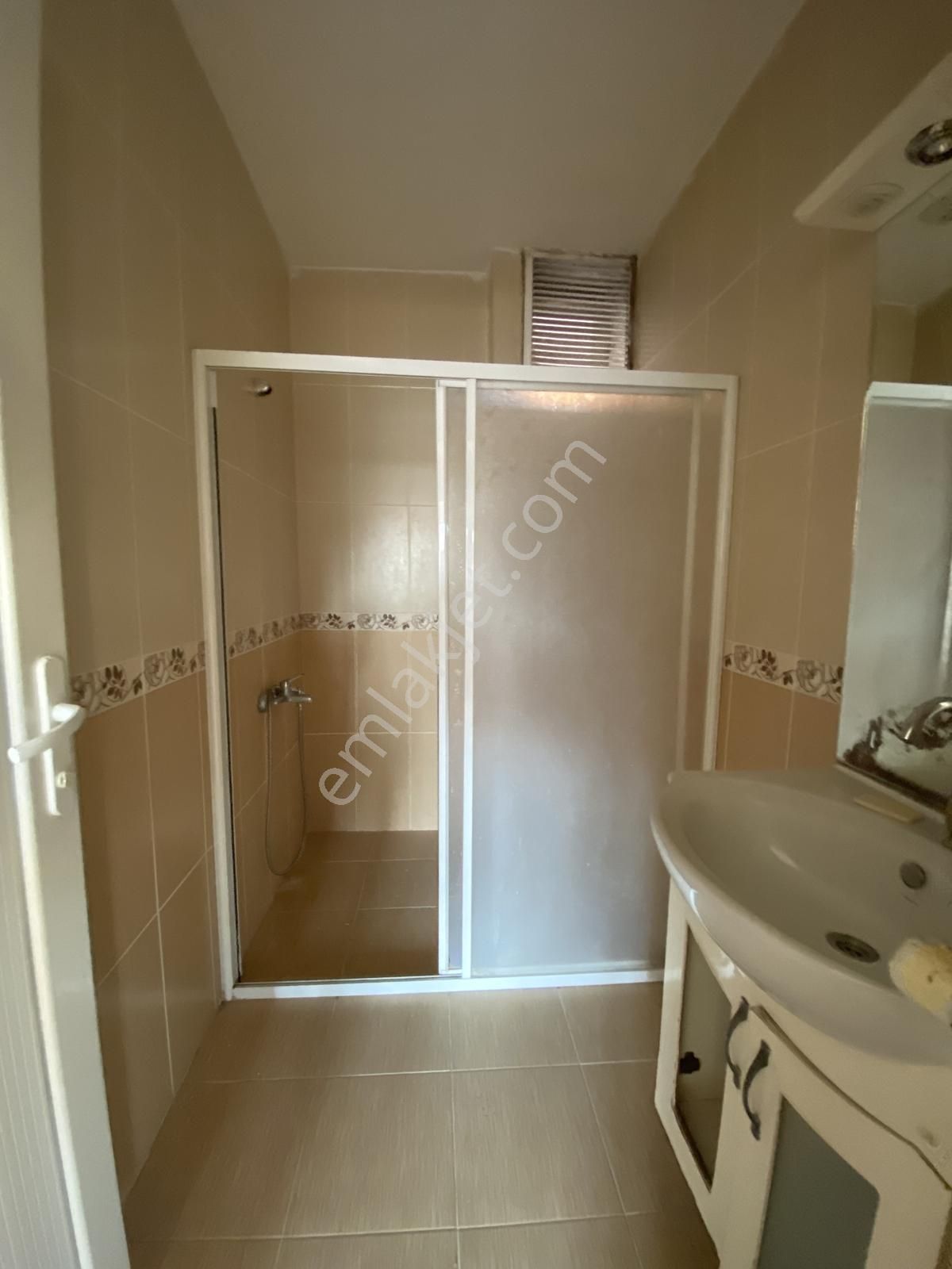 Altınbaş Emlaktan Burhaniye Mah'de Kiralık 2+1 Daire - Görsel 13