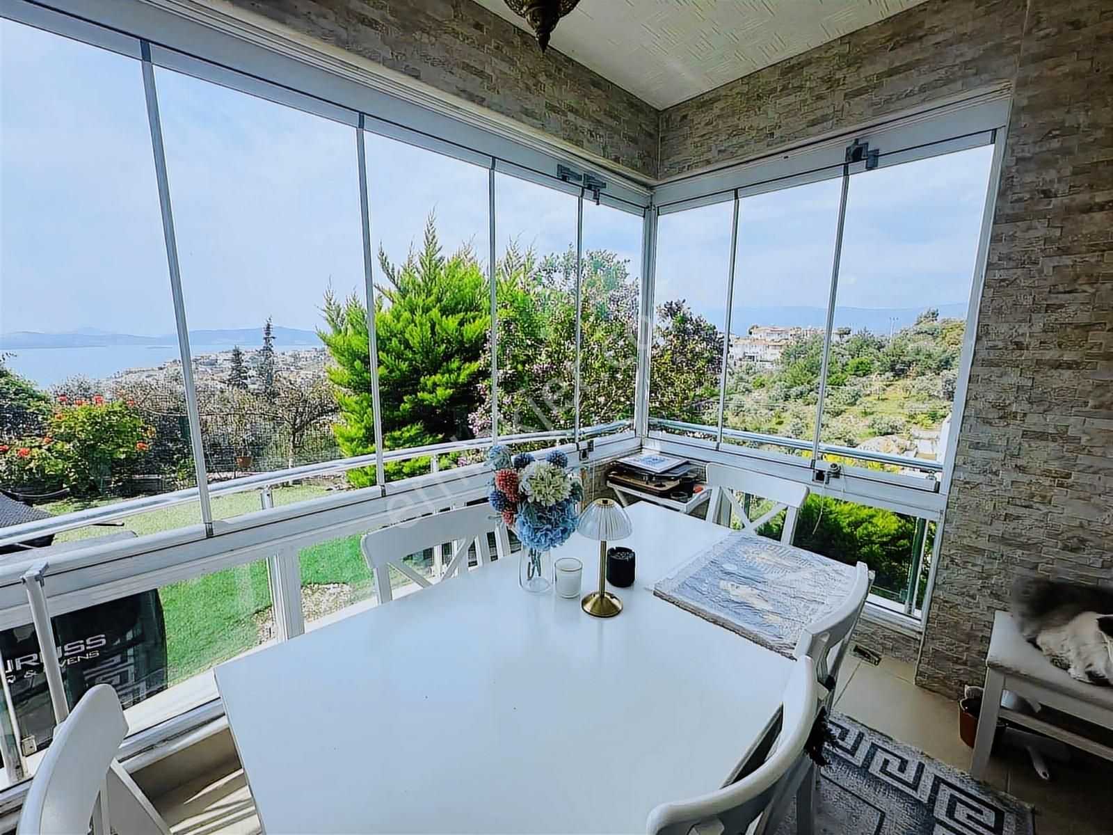 Milas Güllük Mah. Satılık Deniz Manzaralı Tripleks Villa - Görsel 19