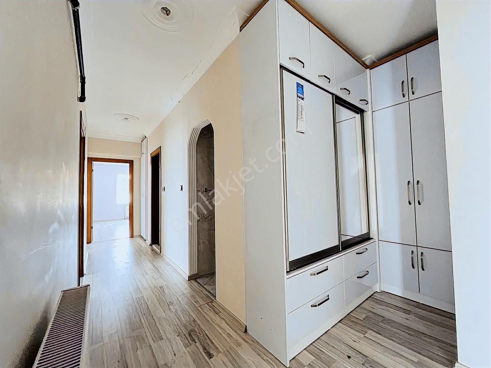 Yüce'den ▓ Güney.c 3+1,teras Balkon,kapalı Otopark Kök Tapu Site - Görsel 4