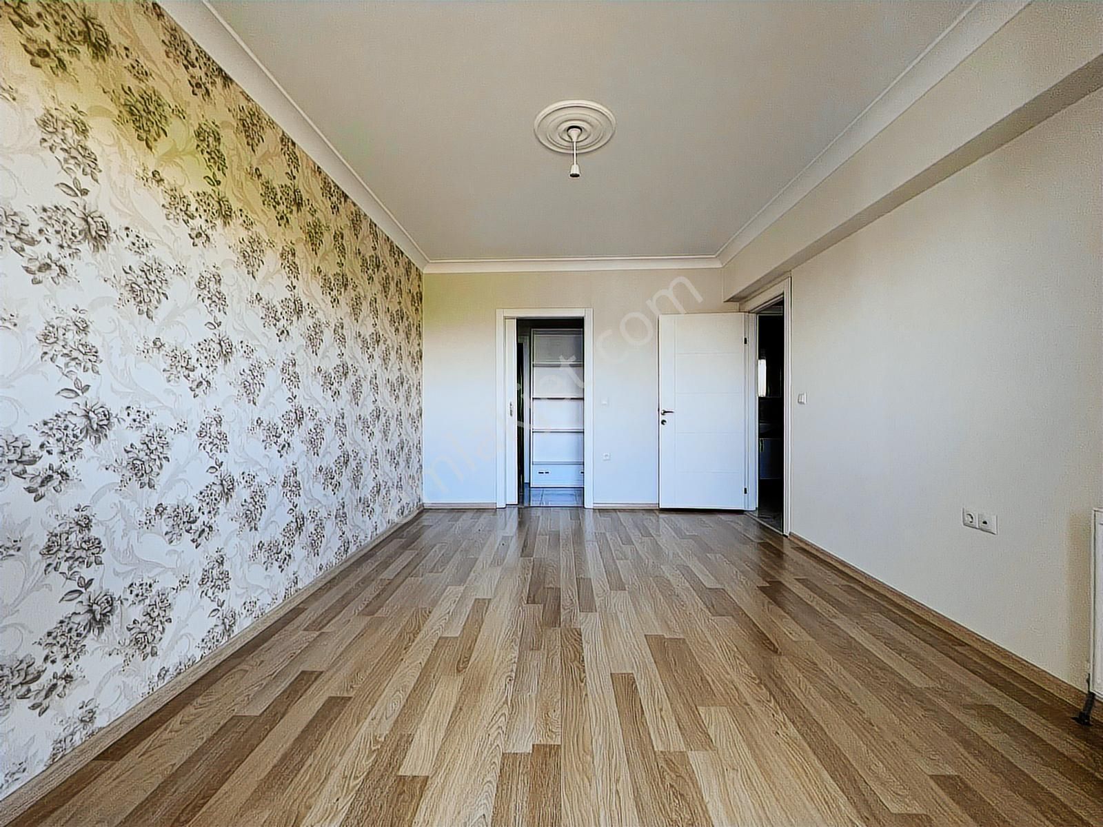 Yüce'den ▓site İçi 3+1 8.katta Teras.b,çift Banyo,çift Kilerli.. - Görsel 29