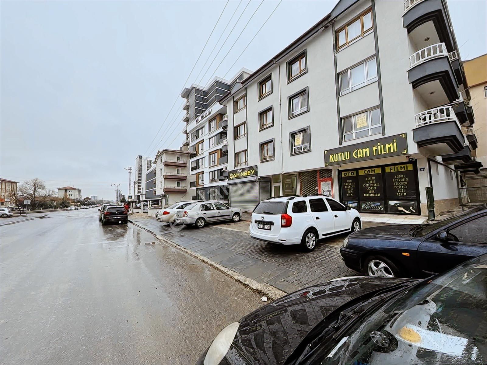 Yüce'den▓imam Hatip Orta Ve Lise Okuluna Yakın 3+1 Kiralık Daire - Görsel 15