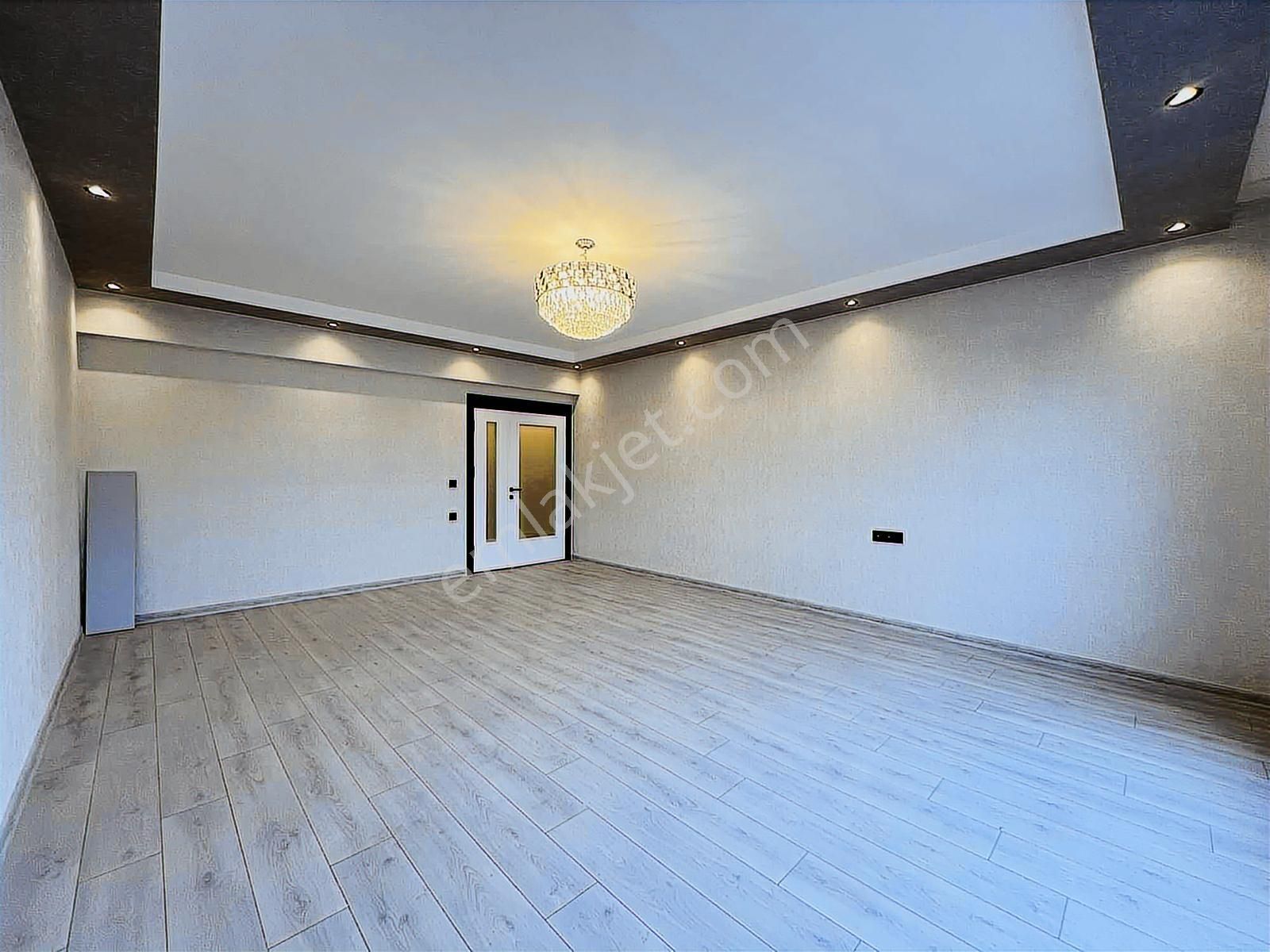 Yüce'den ▓bölgenin Prestijli Sitesin'den 4+1 Alttan Isıtmalı.... - Görsel 2