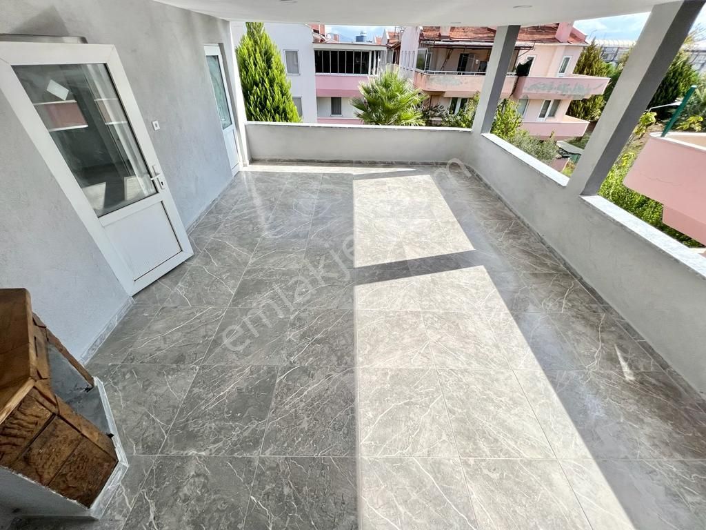 ✨ay Emlak'tan✨akçay'da Muhteşem Konumlu Kendine Ait Geniş Bahçeli Satılık 3+1 Müstakil Villa - Görsel 29