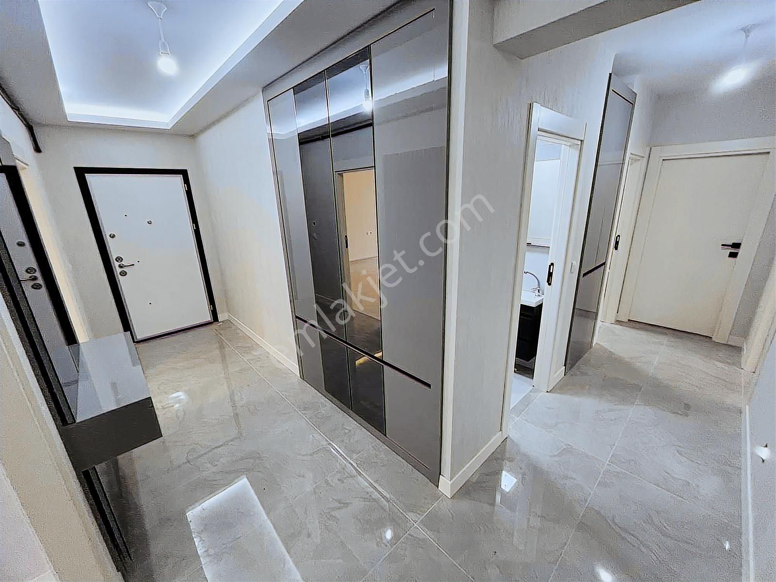 Yüce'den▓site İçerisin'de 2+1 Ve 3+1 Lüx Yapılı 1.sınıf İşçilik - Görsel 34