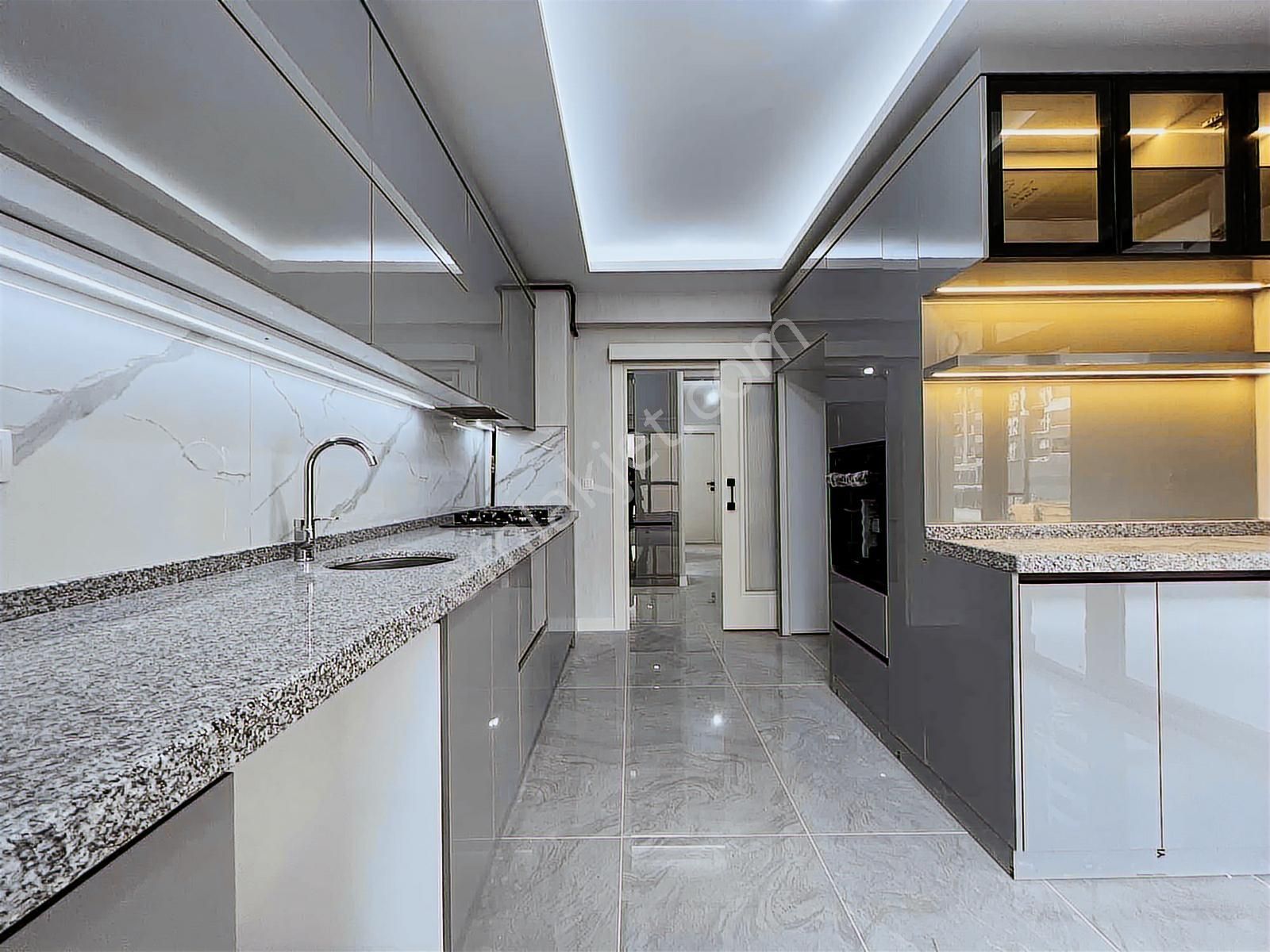 Yüce'den▓site İçerisin'de 2+1 Ve 3+1 Lüx Yapılı 1.sınıf İşçilik - Görsel 14