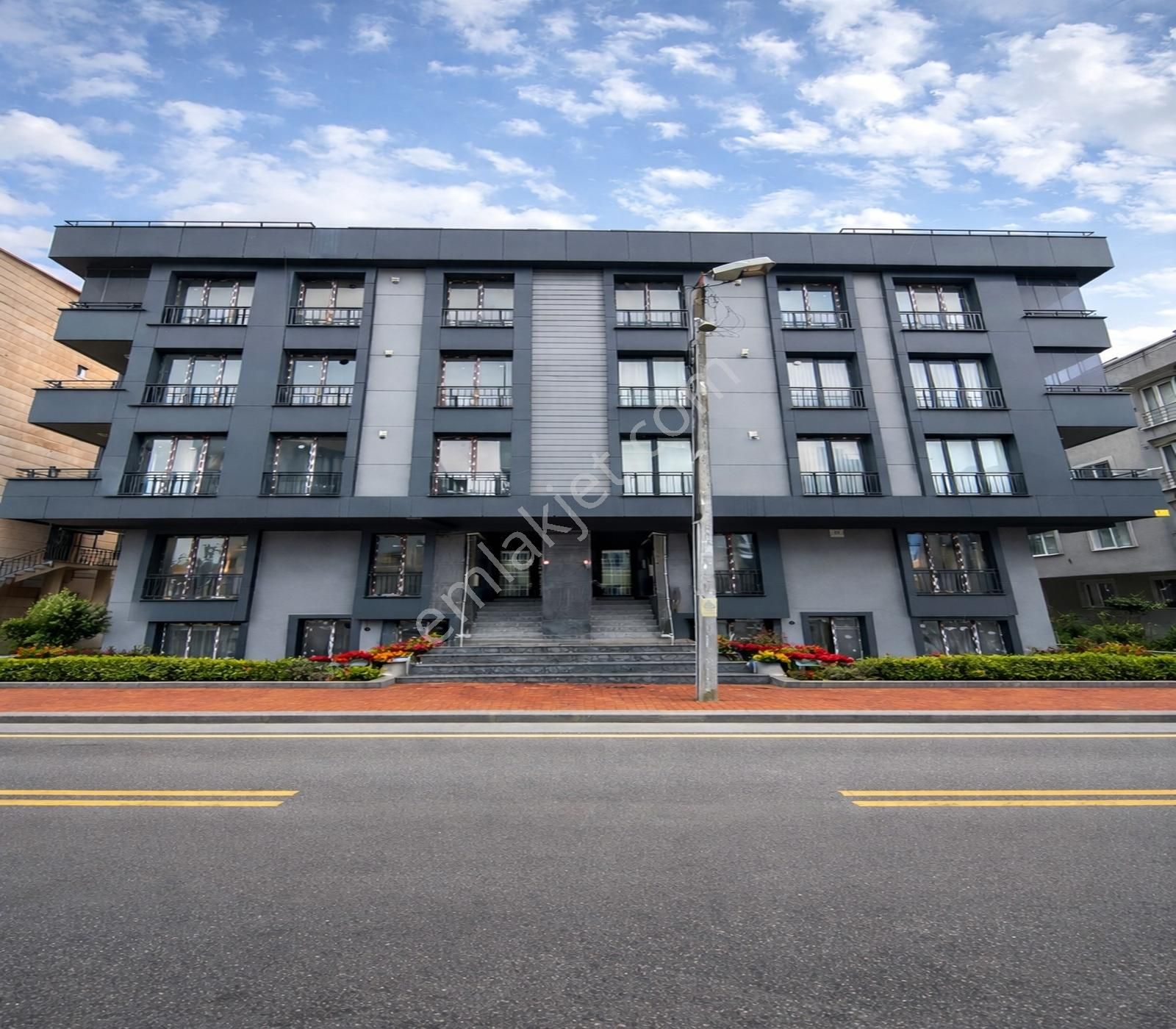 Beylikdüzü Lıve İnşaat'tan Yatırıma Uygun Site İçi 2+1 Daireler - Görsel 26