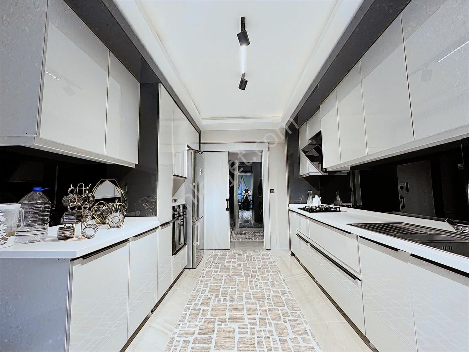 Yüce'den▓4+1alttan Isıtma Şehrin Kalbinde Ultra Lüx Site Dairesi - Görsel 22