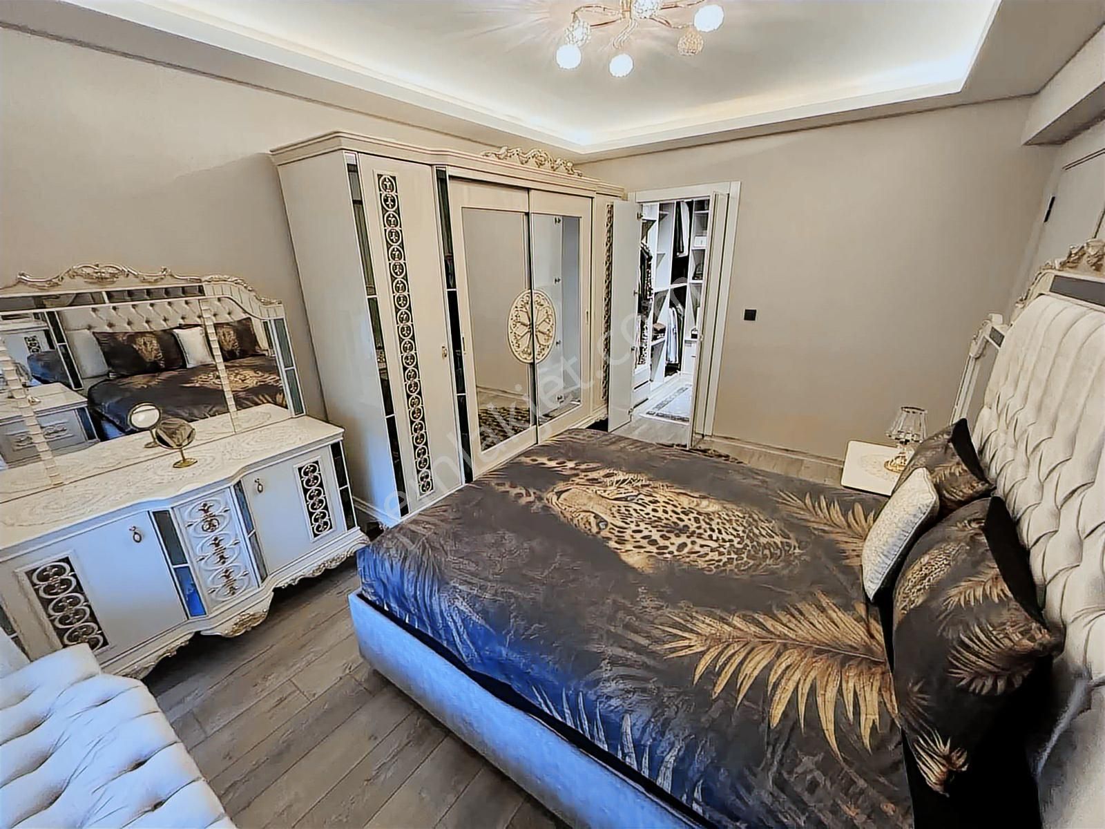 Yüce'den▓4+1alttan Isıtma Şehrin Kalbinde Ultra Lüx Site Dairesi - Görsel 8