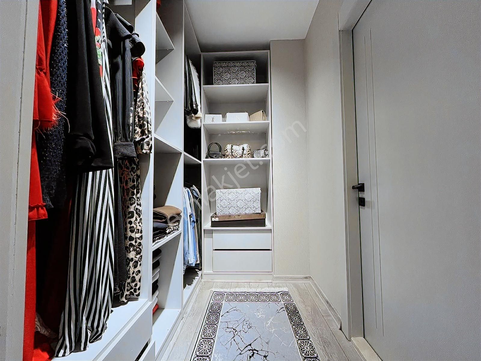 Yüce'den▓4+1alttan Isıtma Şehrin Kalbinde Ultra Lüx Site Dairesi - Görsel 31