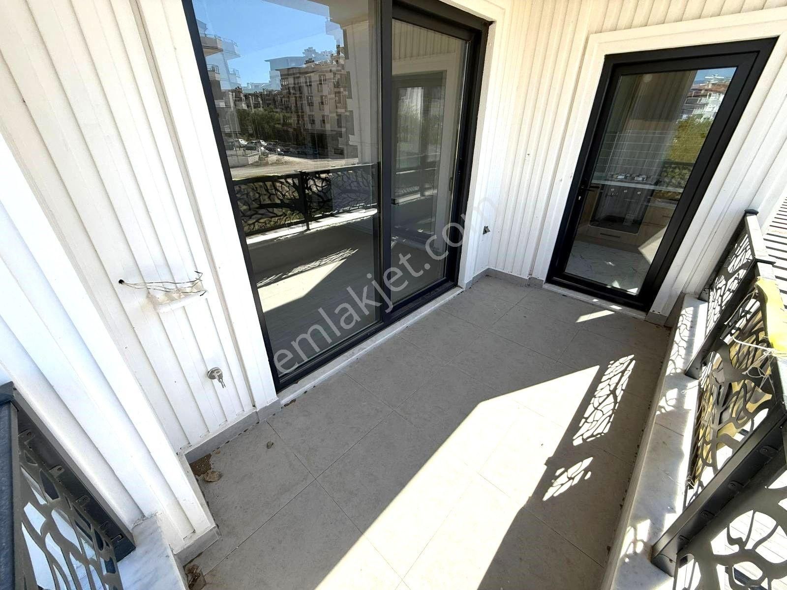 ♫melodi'den Akçay'da Ebeveyn Banyolu Denize 300mt Ayrı Mutfaklı Ön Cephe Arakat 2+1 Daire - Görsel 32