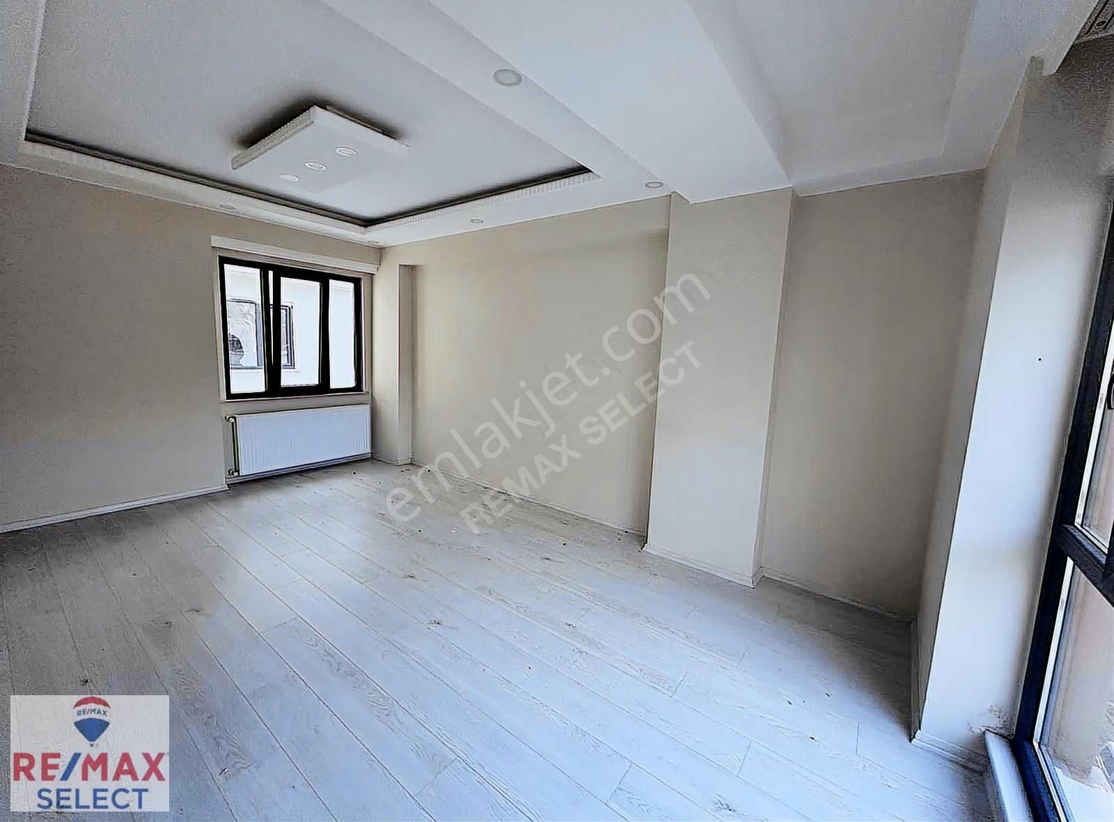 Sultançifliği Tramvay Durağı Arkası Boş Asansör&balkonlu Satılık - Görsel 9