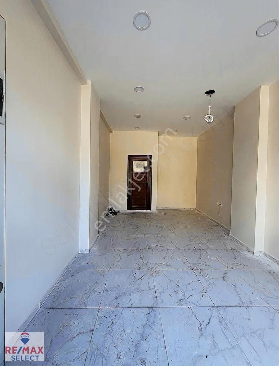 Remax Ozan Tandoğan İşlek Cadde Sıfır Kiralık Mağaza - Görsel 9