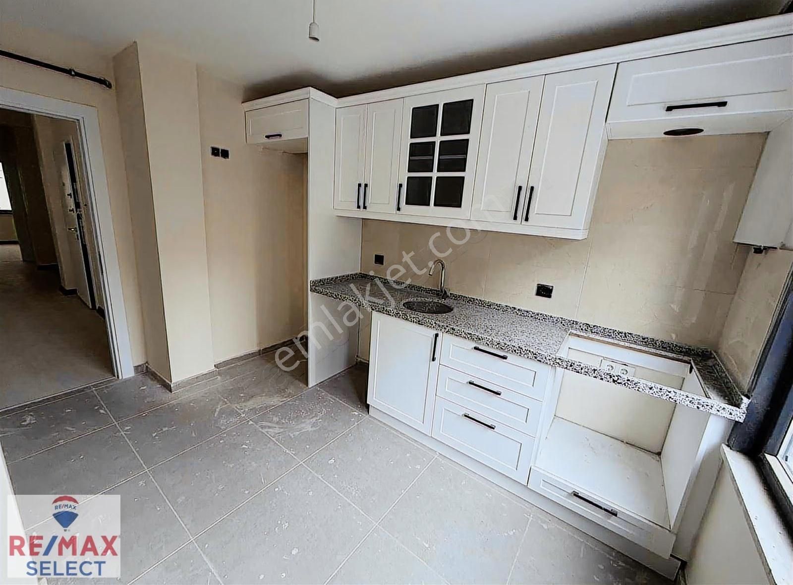 Remax Ozan Tandoğan 3+1 Nezih Sıfır Daire - Görsel 11