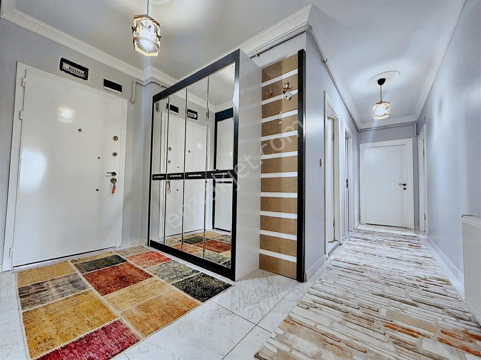 Yuvam Gayrimenkul'den Kat Konumunda Y.giriş Acil Satılık 3+1 - Görsel 14