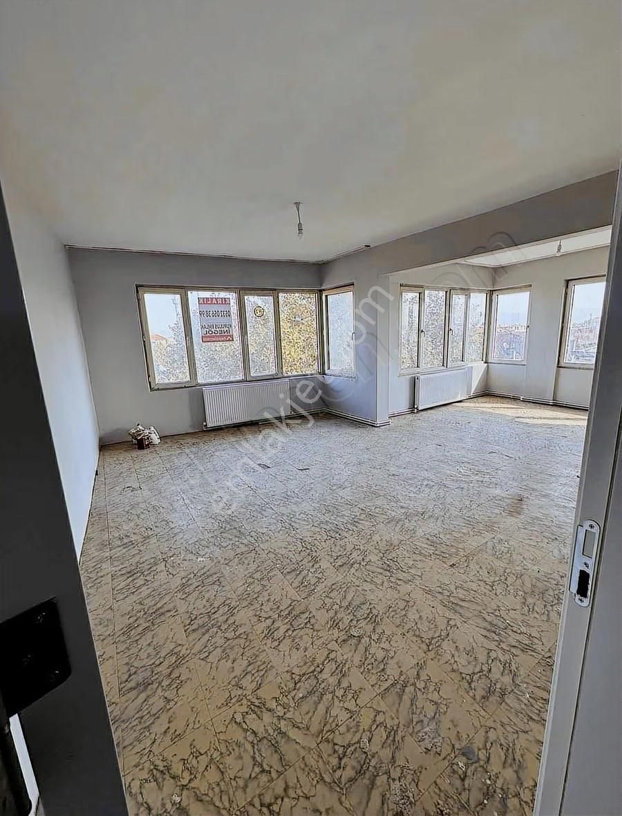 Çarşının Merkezinde Kelepir Daire