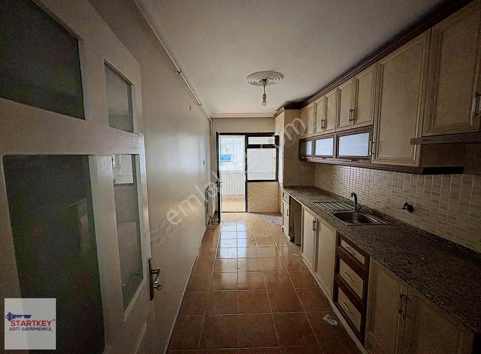 Karşıyaka Demirköprü Kiralık 3+1 Daire - Görsel 15