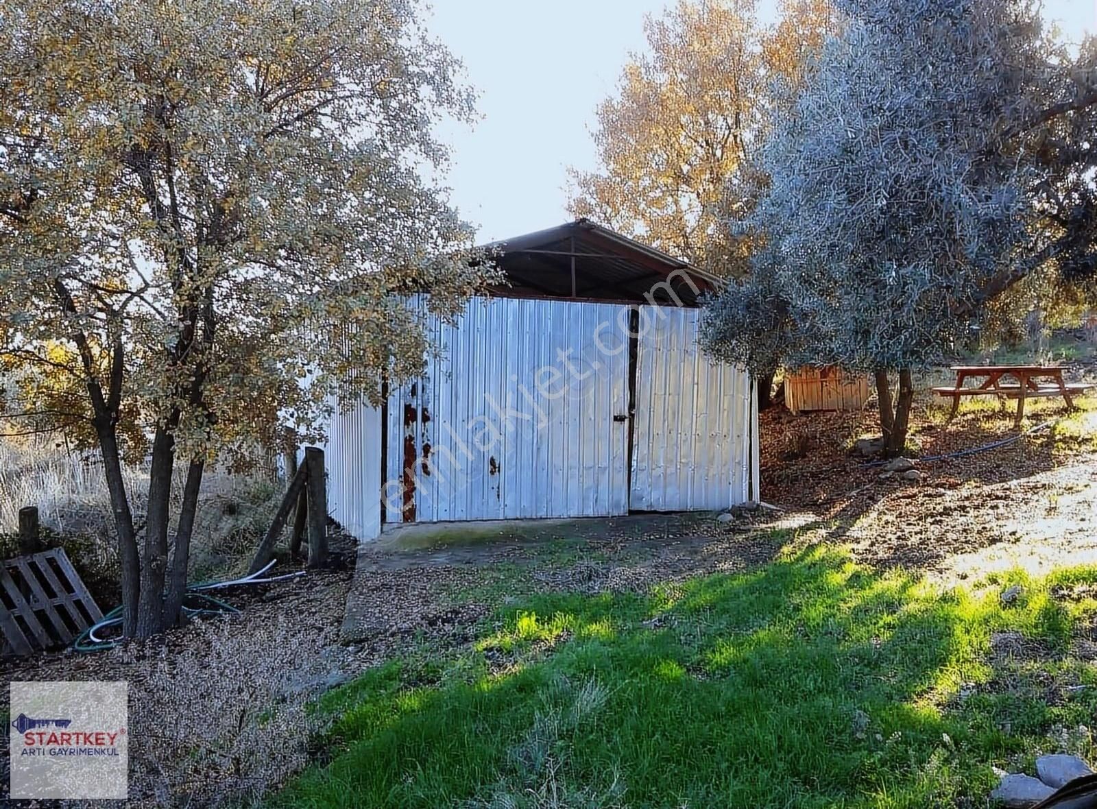 İzmir Dikili Demirtaş Köyünde 10231m2 Yol Cepheli Satılık Tarla - Görsel 25