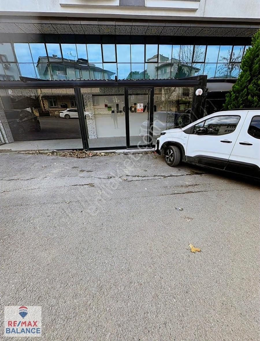 Tuzla Aydınlı Kiralık 400 M2 3 Katlı Dükkan - Görsel 23