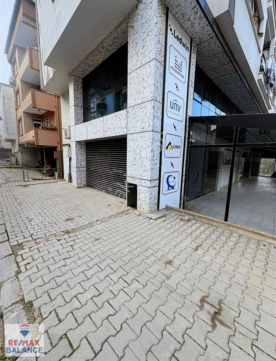 Tuzla Aydınlı Kiralık 400 M2 3 Katlı Dükkan - Görsel 5