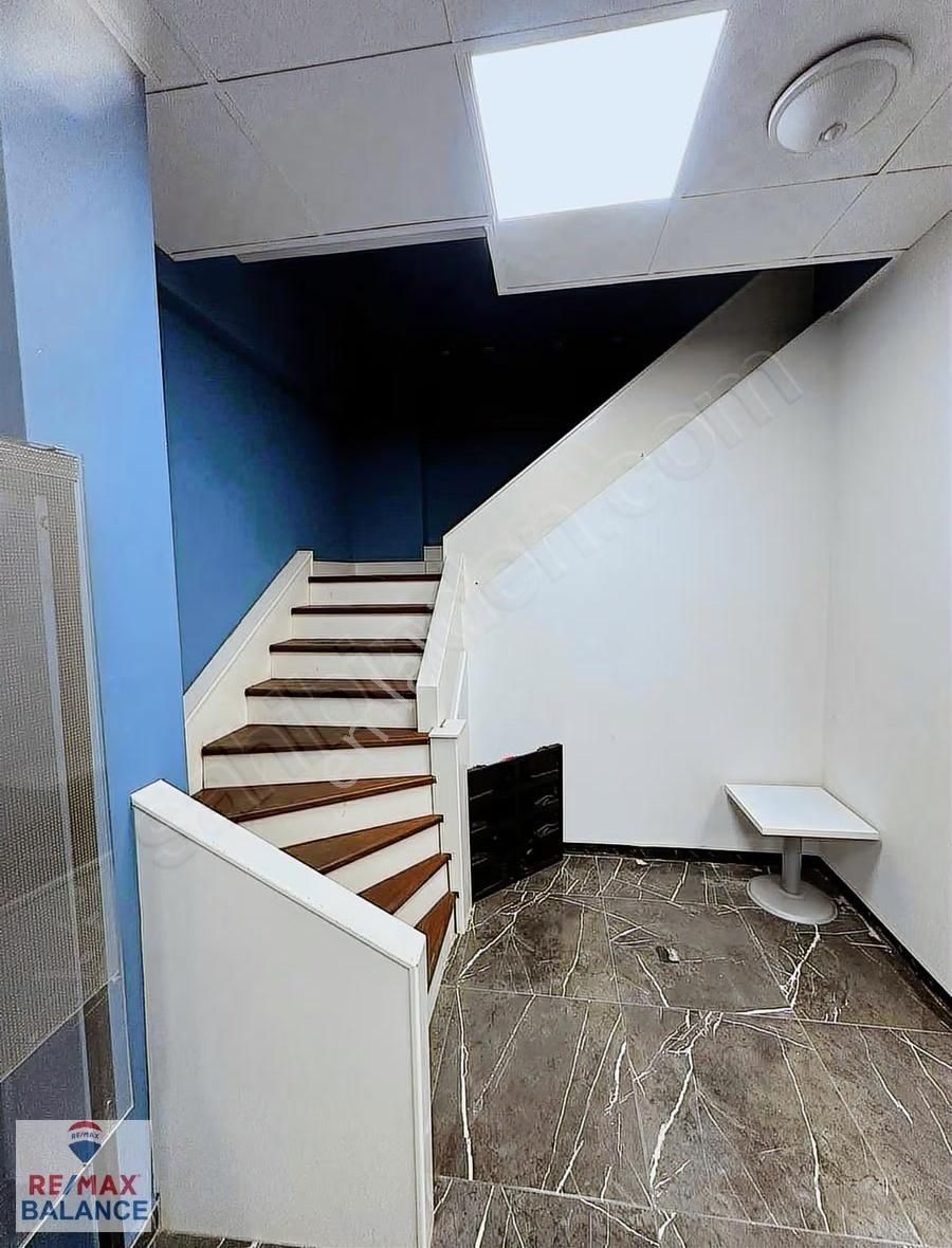 Tuzla Aydınlı Kiralık 400 M2 3 Katlı Dükkan - Görsel 12