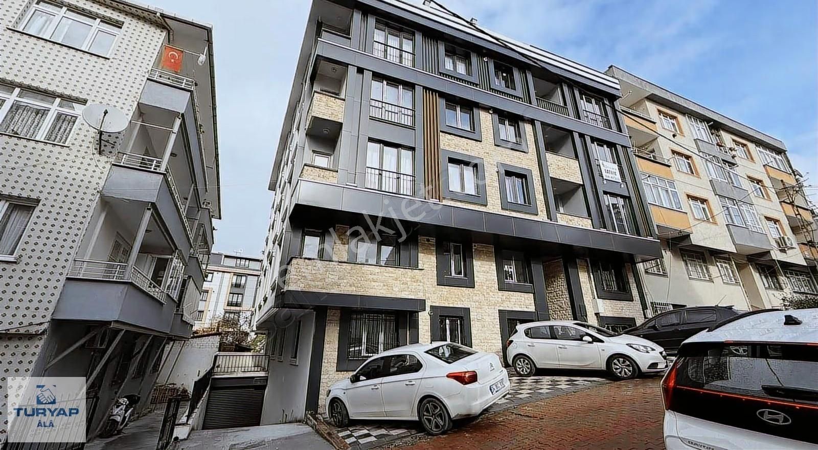 Pierre Loti'de 3+1 Otoparklı Yerden Isıtmalı Satılık Daire - Görsel 3