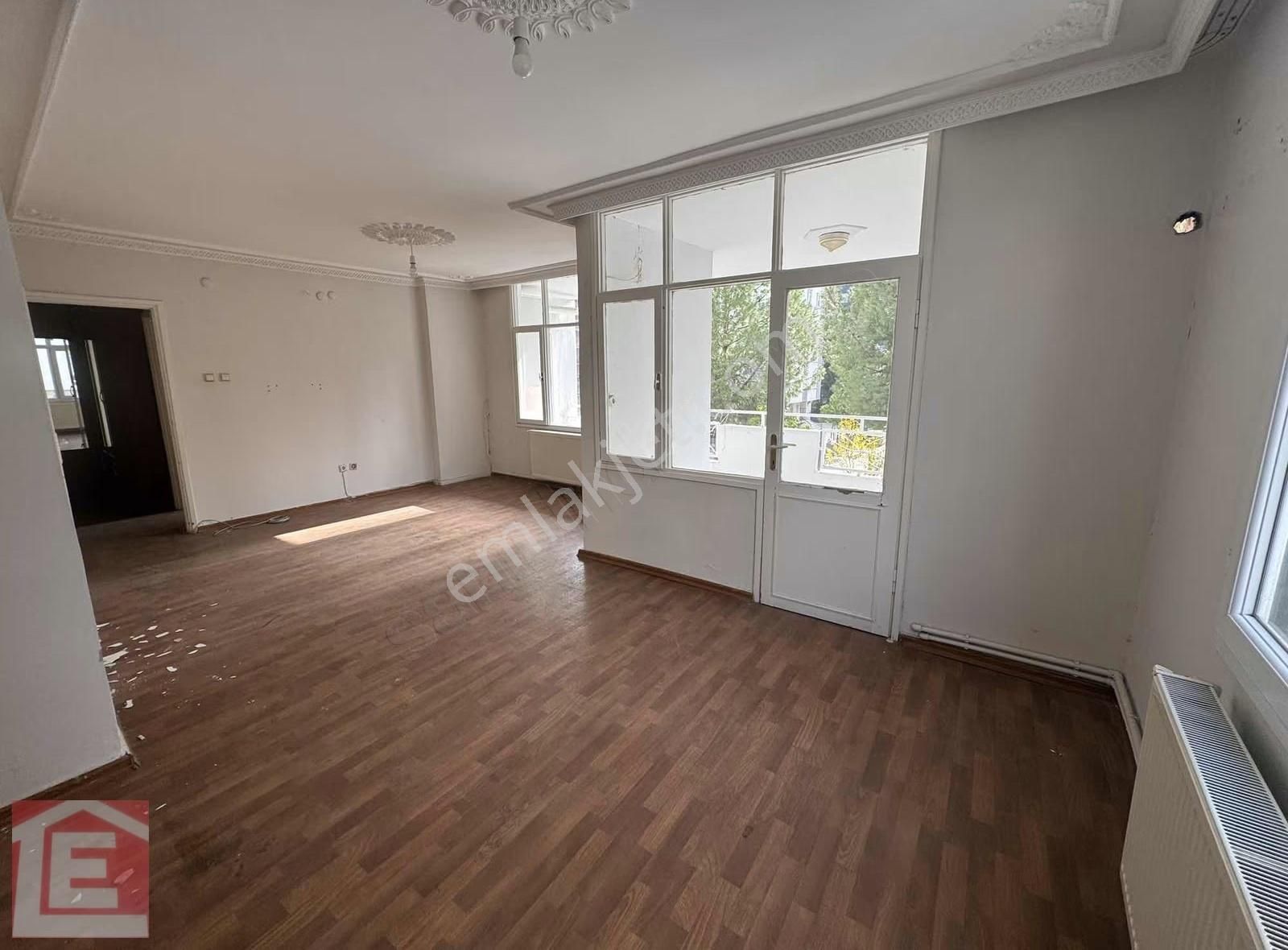 Lider'den Kenan Evren Yakını 3+1 Hasarsız Site İçinde Geniş - Görsel 26