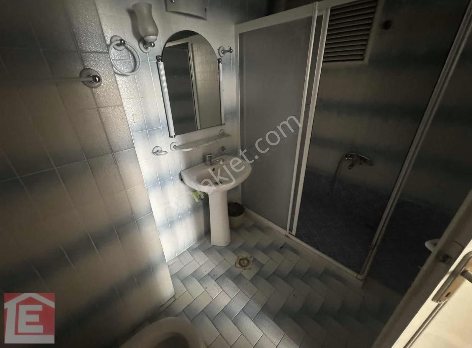 Lider'den Kenan Evren Yakını 3+1 Hasarsız Site İçinde Geniş - Görsel 14