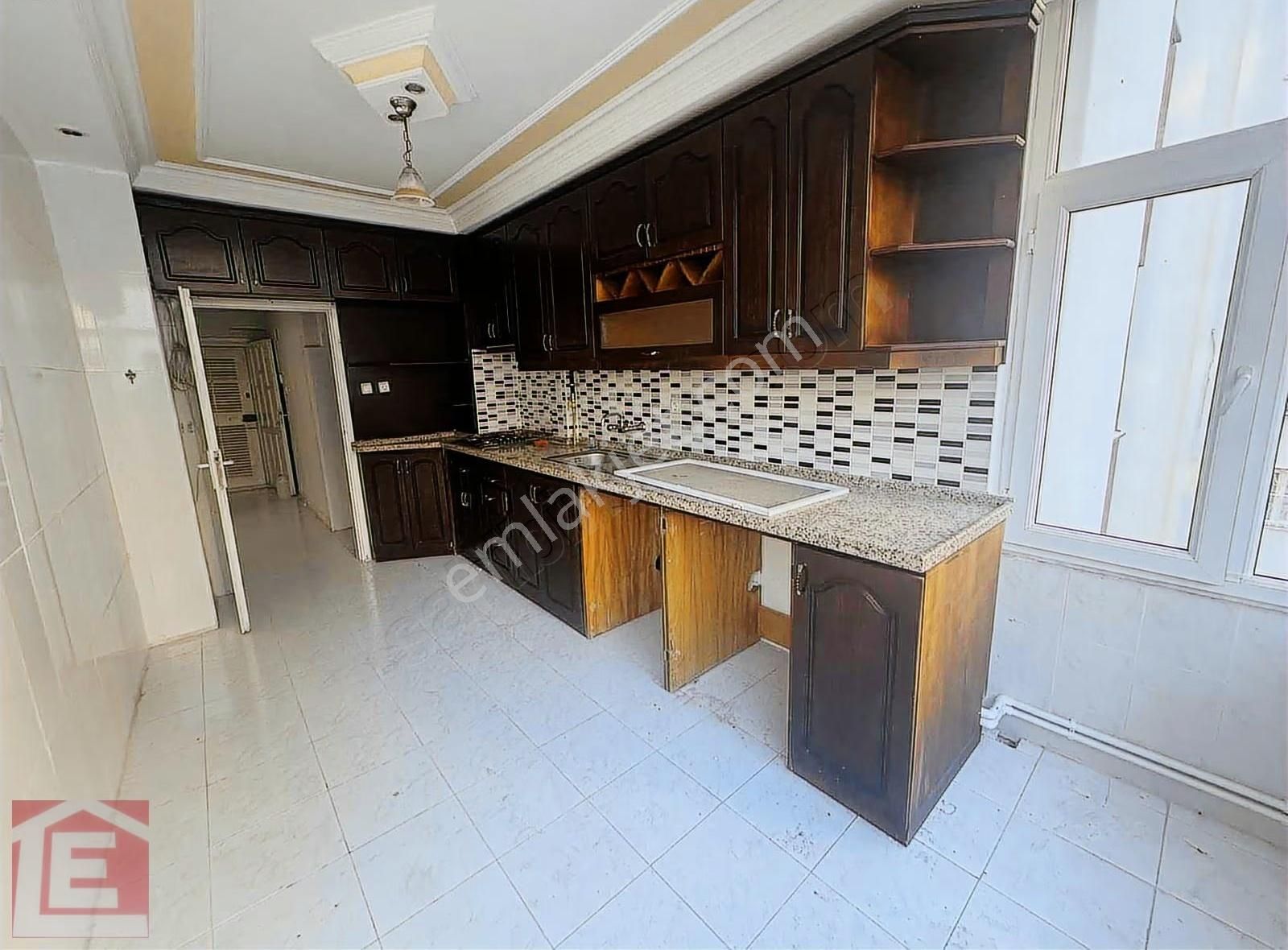 Lider'den Geniş Ev İstiyorum Diyenlere Turgut Özalda Daire