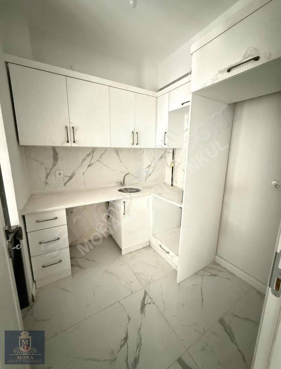 Mona'dan Nermi Tombul Caddesi Üzeri Kiralık Fırsat Ofis! - Görsel 19