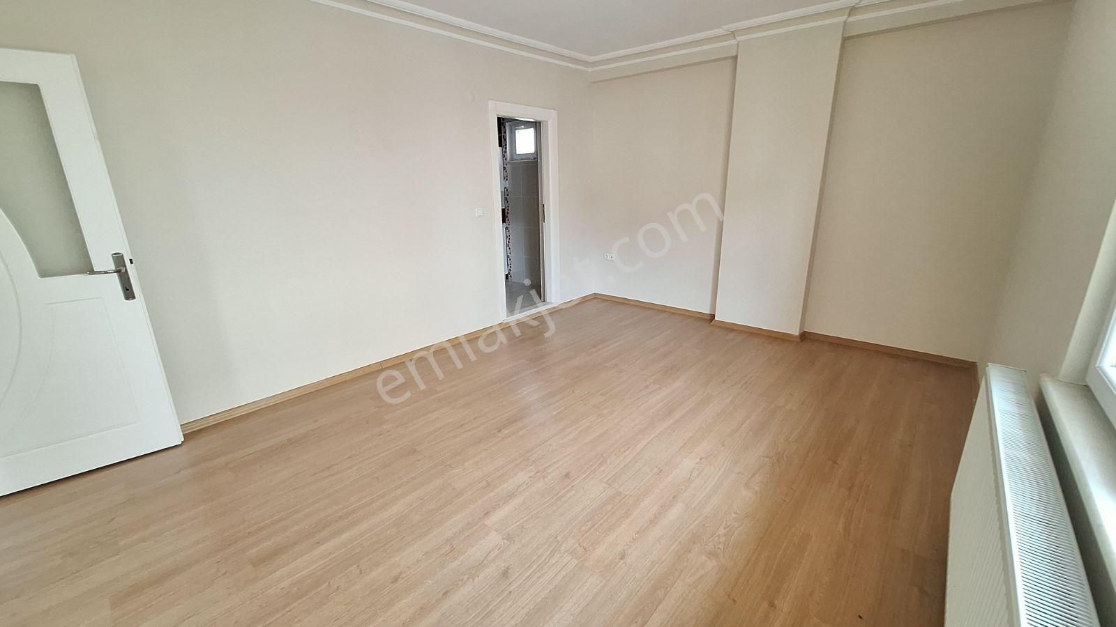 Esenevler Mah. Satılık 3+1 Deniz Manzaralı Ara Kat Geniş Daire - Görsel 11