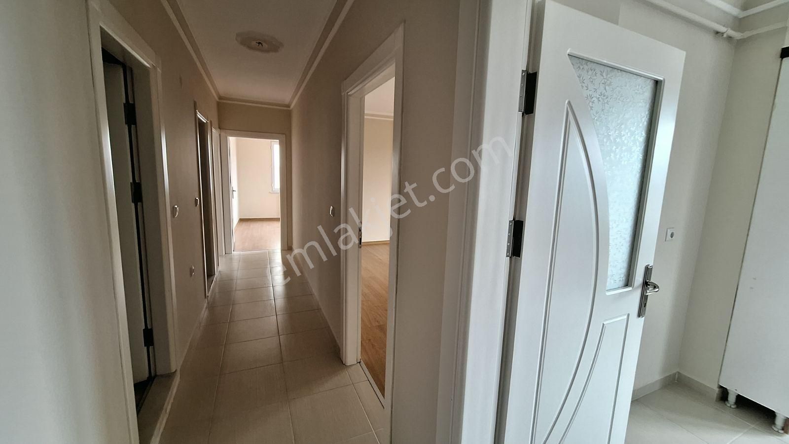 Esenevler Mah. Satılık 3+1 Deniz Manzaralı Ara Kat Geniş Daire - Görsel 28